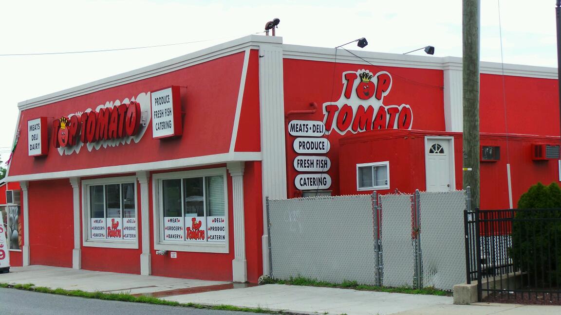 Photo of Top Tomato in Staten Island City, New York, United States - 1 Picture of Food, Point of interest, Establishment, Store, Grocery or supermarket