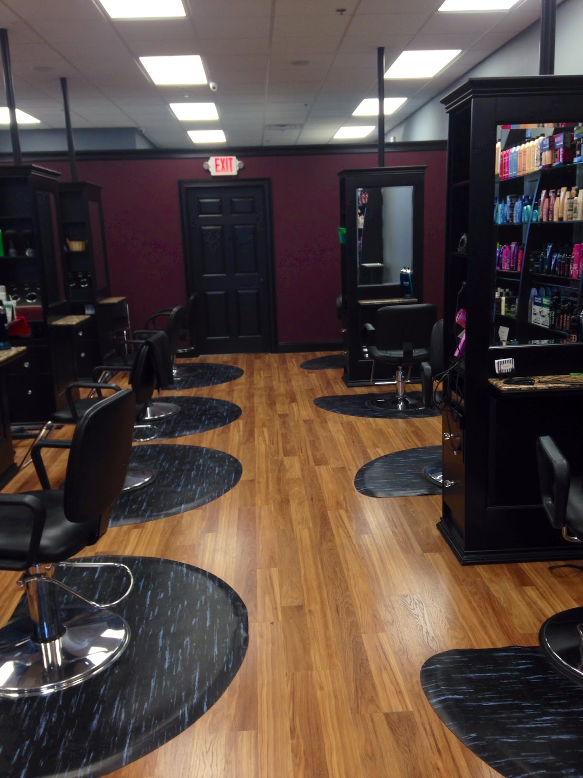 Photo of Studio 34 Salon in Matawan City, New Jersey, United States - 6 Picture of Point of interest, Establishment, Beauty salon
