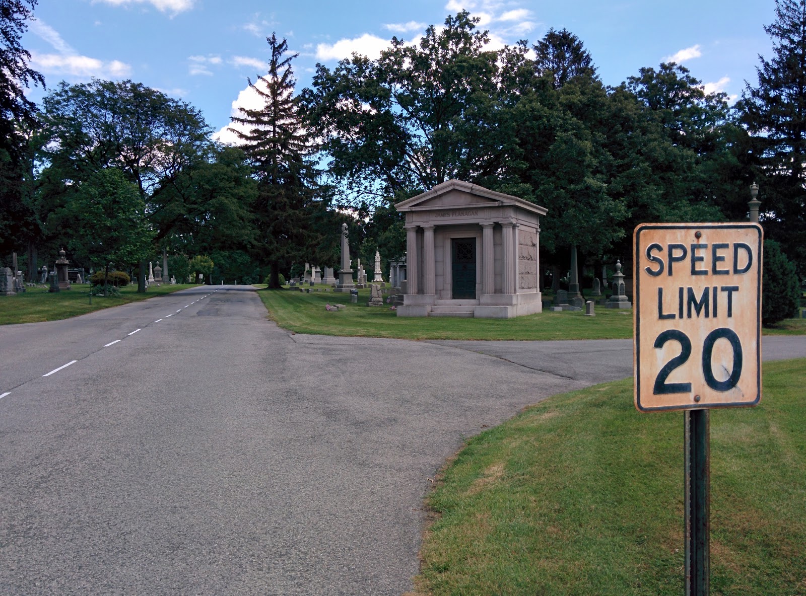 Photo of Woodlawn Cemetery in Bronx City, New York, United States - 3 Picture of Point of interest, Establishment, Cemetery