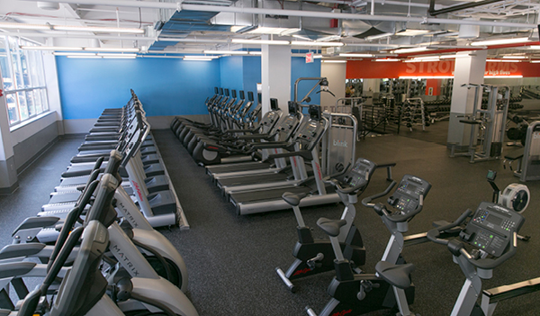 Photo of Blink Fitness Woodside in Queens City, New York, United States - 2 Picture of Point of interest, Establishment, Health, Gym