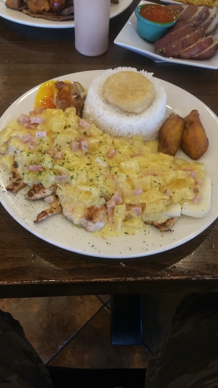 Photo of Noches De Colombia in Passaic City, New Jersey, United States - 8 Picture of Restaurant, Food, Point of interest, Establishment