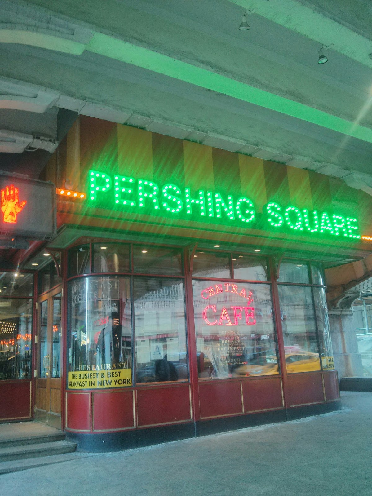 Photo of Pershing Square in New York City, New York, United States - 7 Picture of Restaurant, Food, Point of interest, Establishment, Store, Cafe, Bar