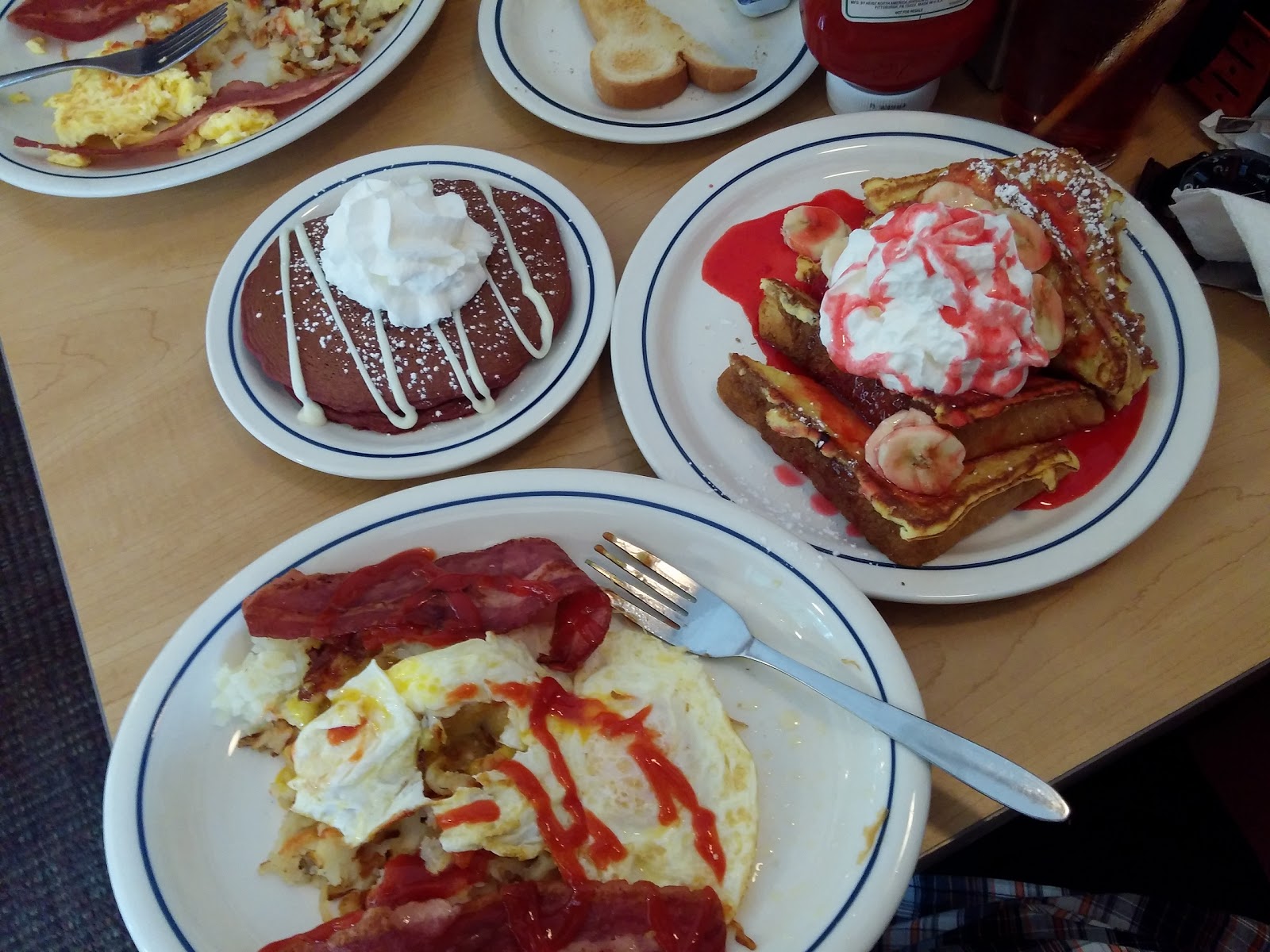 Photo of IHOP in Essex County City, New Jersey, United States - 5 Picture of Restaurant, Food, Point of interest, Establishment