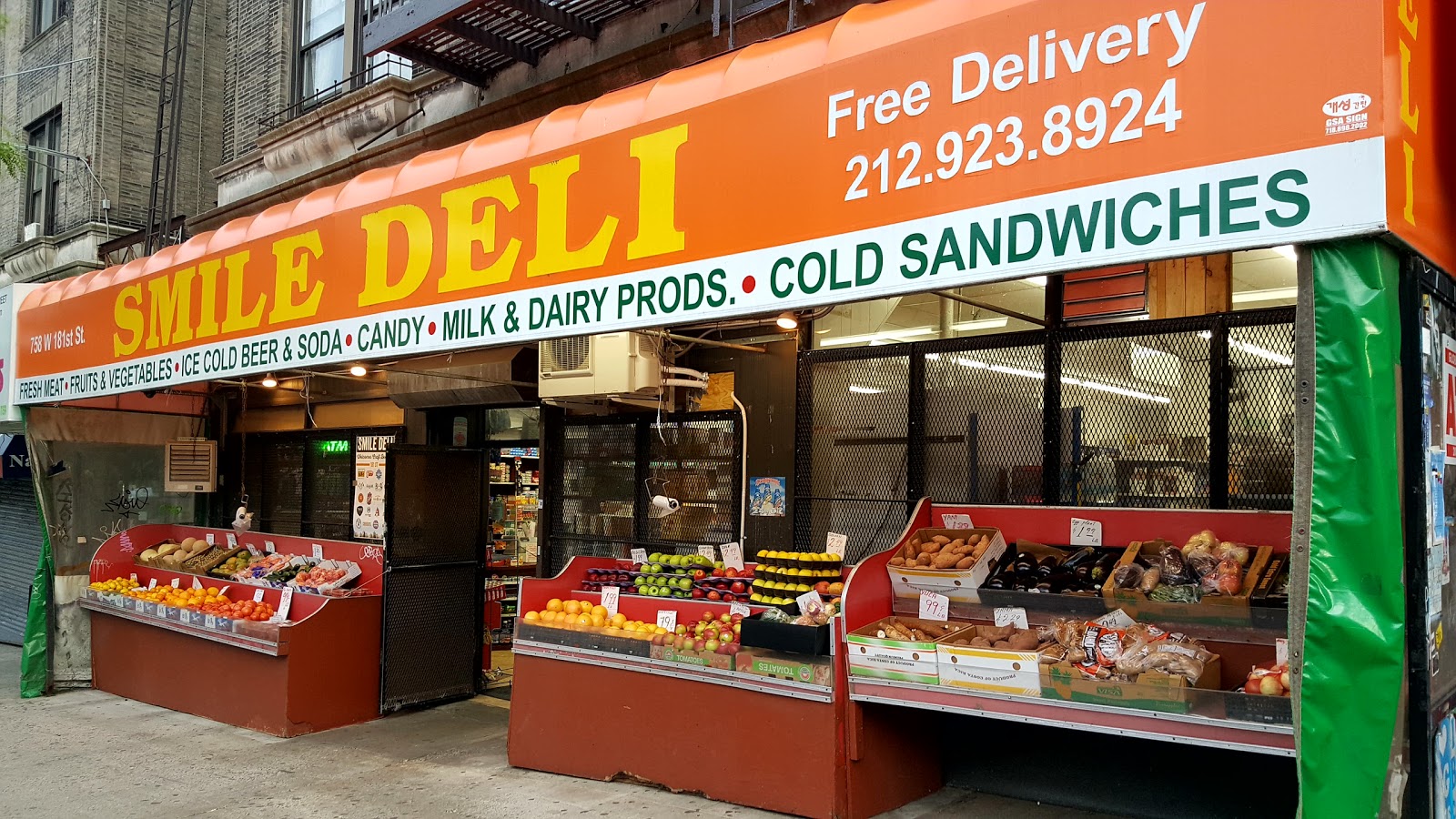 Photo of Smile Deli in New York City, New York, United States - 1 Picture of Food, Point of interest, Establishment, Store, Grocery or supermarket