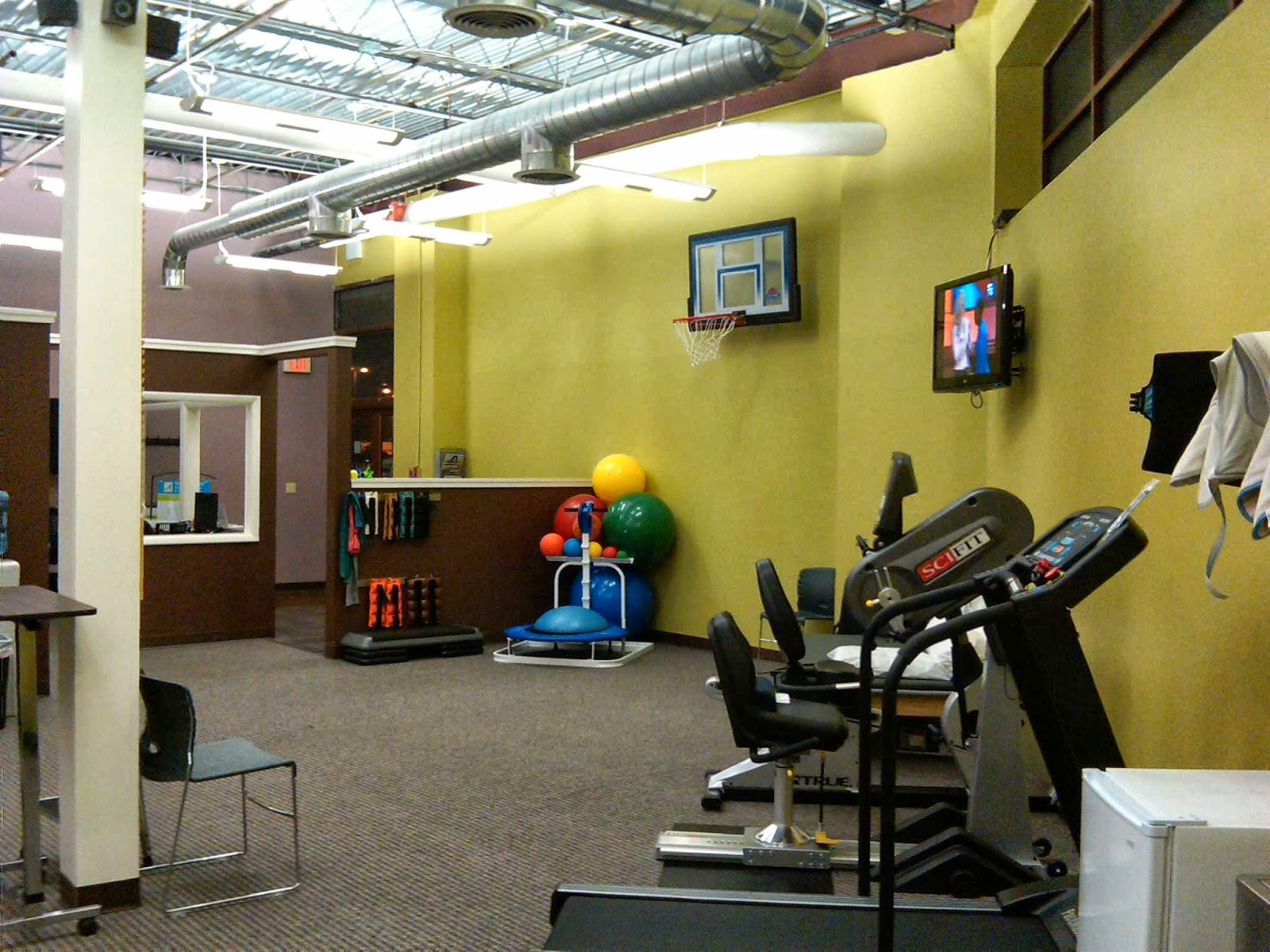 Photo of Mile Square Physical Therapy in Clifton City, New Jersey, United States - 2 Picture of Point of interest, Establishment, Health, Physiotherapist