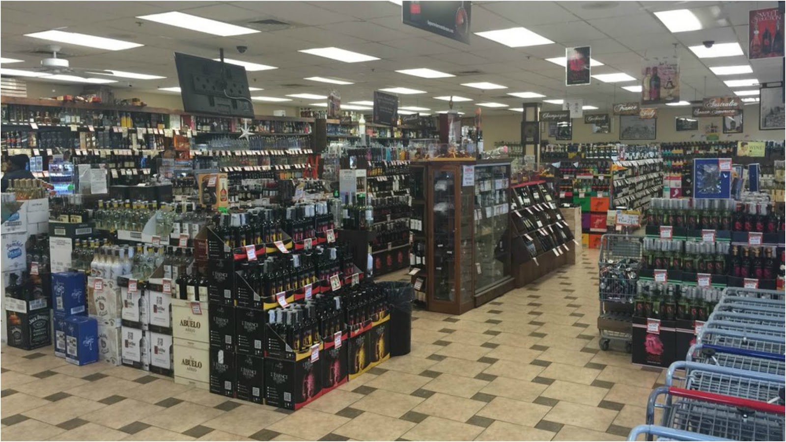 Photo of Liquor & Wine Warehouse in Bronx City, New York, United States - 1 Picture of Food, Point of interest, Establishment, Store, Liquor store