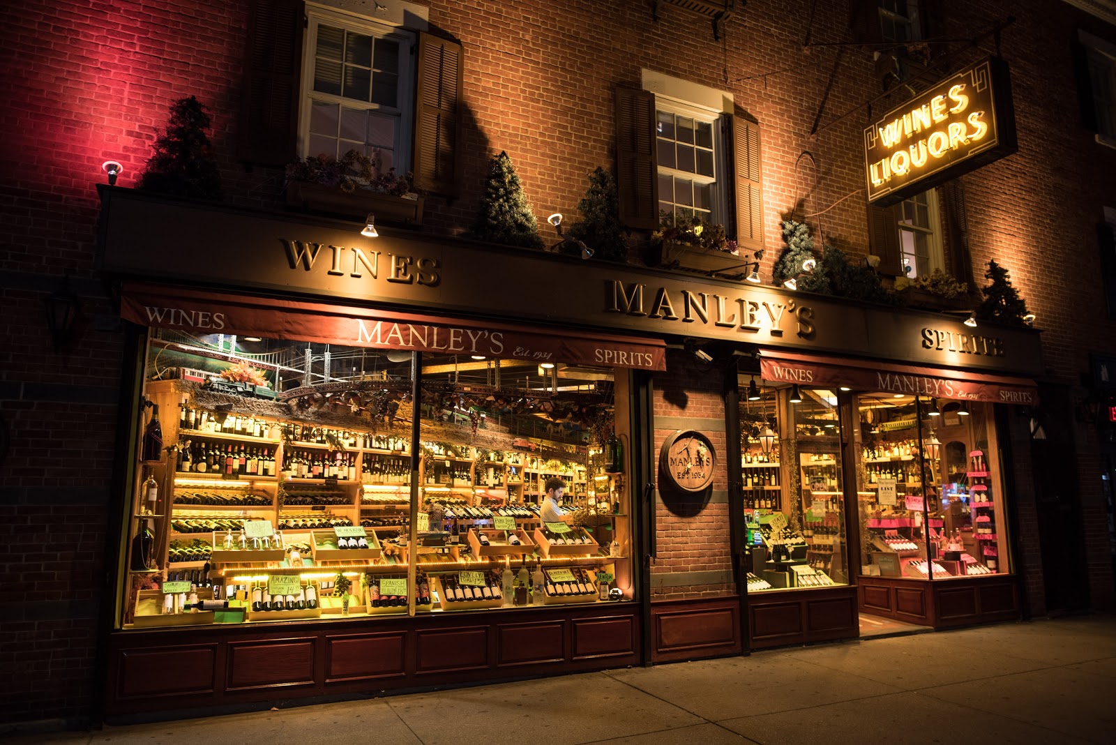 Photo of Manley's Wines & Spirits in New York City, New York, United States - 3 Picture of Food, Point of interest, Establishment, Store, Liquor store