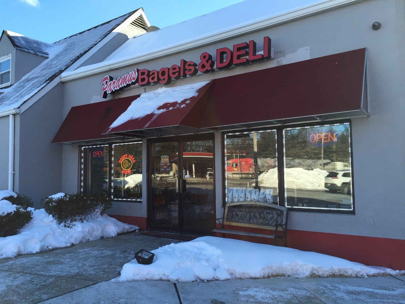 Photo of Eli's Bagel Trattoria in Paramus City, New Jersey, United States - 1 Picture of Food, Point of interest, Establishment, Store, Bakery