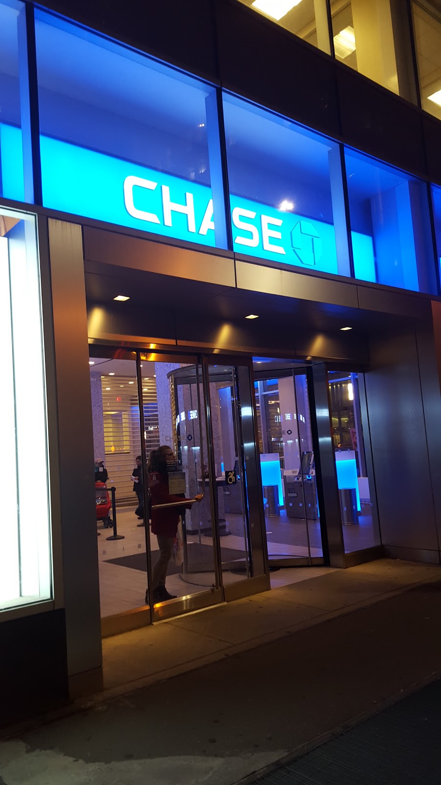 Photo of Chase Bank in New York City, New York, United States - 3 Picture of Point of interest, Establishment, Finance, Atm, Bank