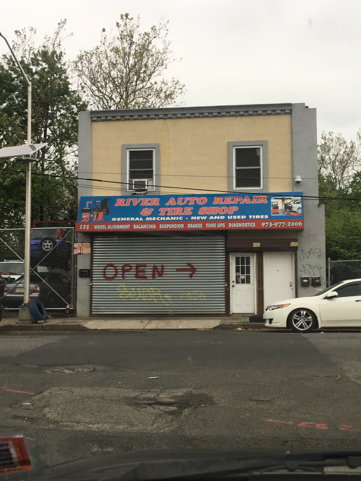 Photo of River auto Repair and Tire shop in Paterson City, New Jersey, United States - 1 Picture of Point of interest, Establishment, Car repair