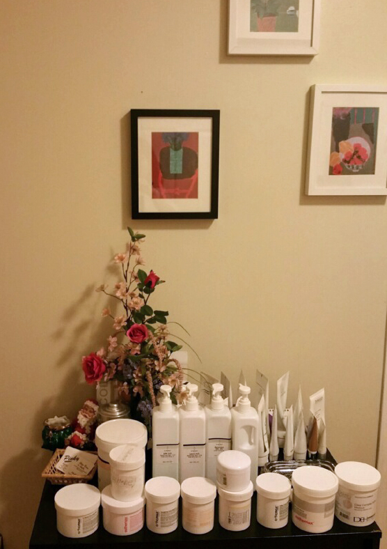 Photo of Pinky Skin Care & Nail Spa(김은경 피부미용 클리닉) in Great Neck City, New York, United States - 9 Picture of Point of interest, Establishment, Health, Beauty salon, Hair care