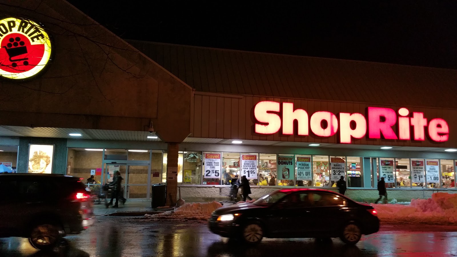 Photo of ShopRite in Jersey City, New Jersey, United States - 3 Picture of Food, Point of interest, Establishment, Store, Grocery or supermarket, Bakery