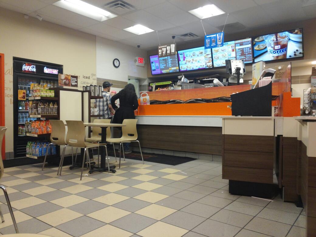 Photo of Dunkin' Donuts in Weehawken City, New Jersey, United States - 1 Picture of Restaurant, Food, Point of interest, Establishment, Store, Cafe, Bar, Bakery