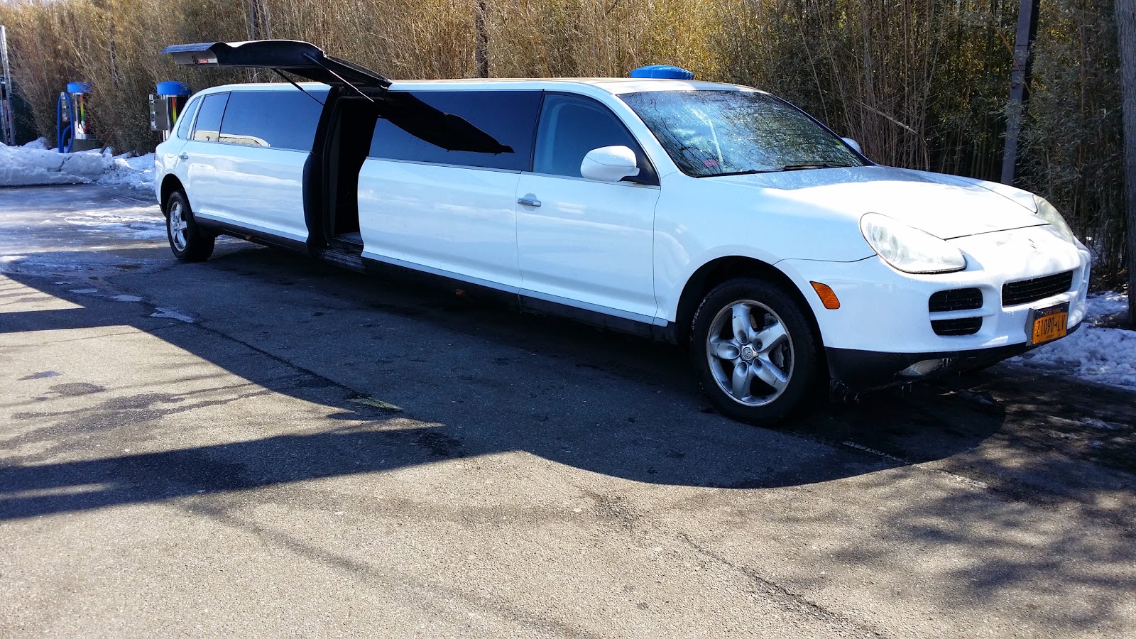 Photo of Long Beach Limousine in Long Beach City, New York, United States - 10 Picture of Point of interest, Establishment