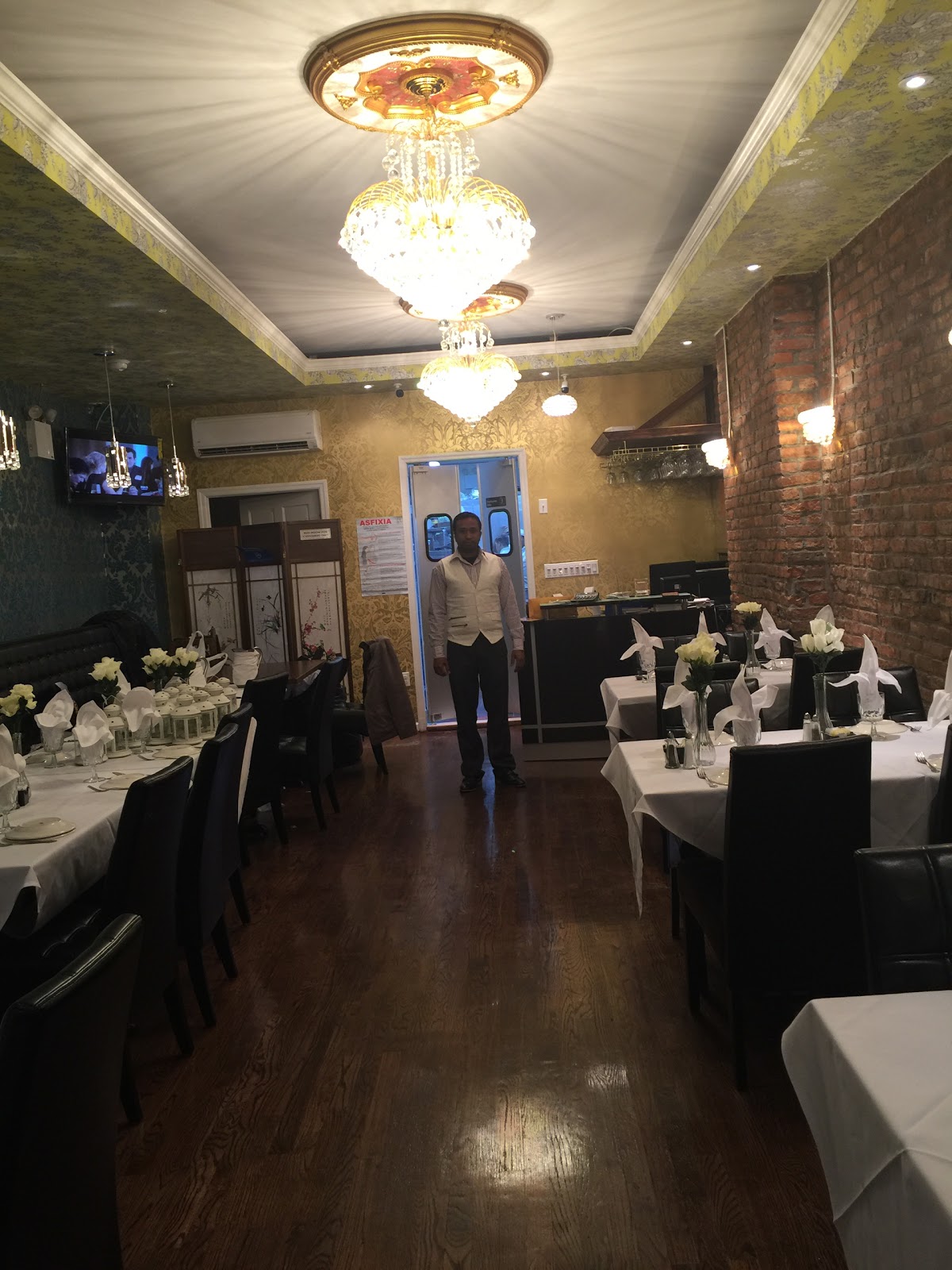 Photo of Shahi Moghul in New York City, New York, United States - 1 Picture of Restaurant, Food, Point of interest, Establishment