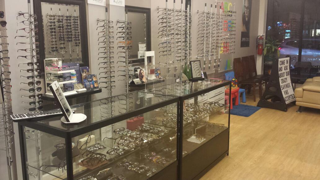 Photo of iCare & EYEwear in Bronx City, New York, United States - 8 Picture of Point of interest, Establishment, Store, Health