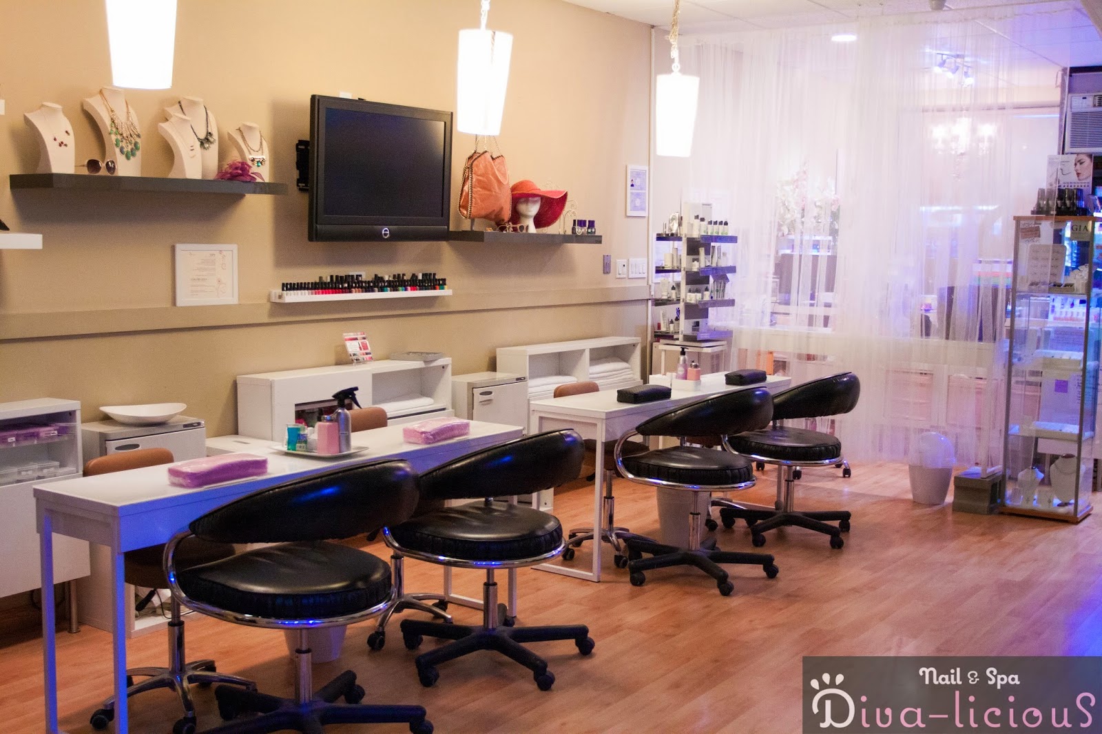 Photo of Diva-licious Nail & Spa Inc in Forest Hills City, New York, United States - 5 Picture of Point of interest, Establishment, Health, Spa, Beauty salon, Hair care