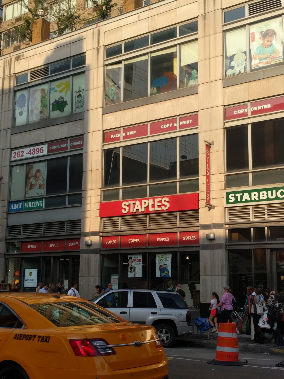 Photo of Staples in Manhattan City, New York, United States - 1 Picture of Point of interest, Establishment, Store, Home goods store, Electronics store, Furniture store