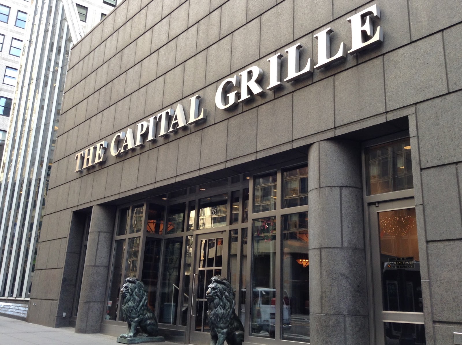 Photo of The Capital Grille in New York City, New York, United States - 1 Picture of Restaurant, Food, Point of interest, Establishment, Bar