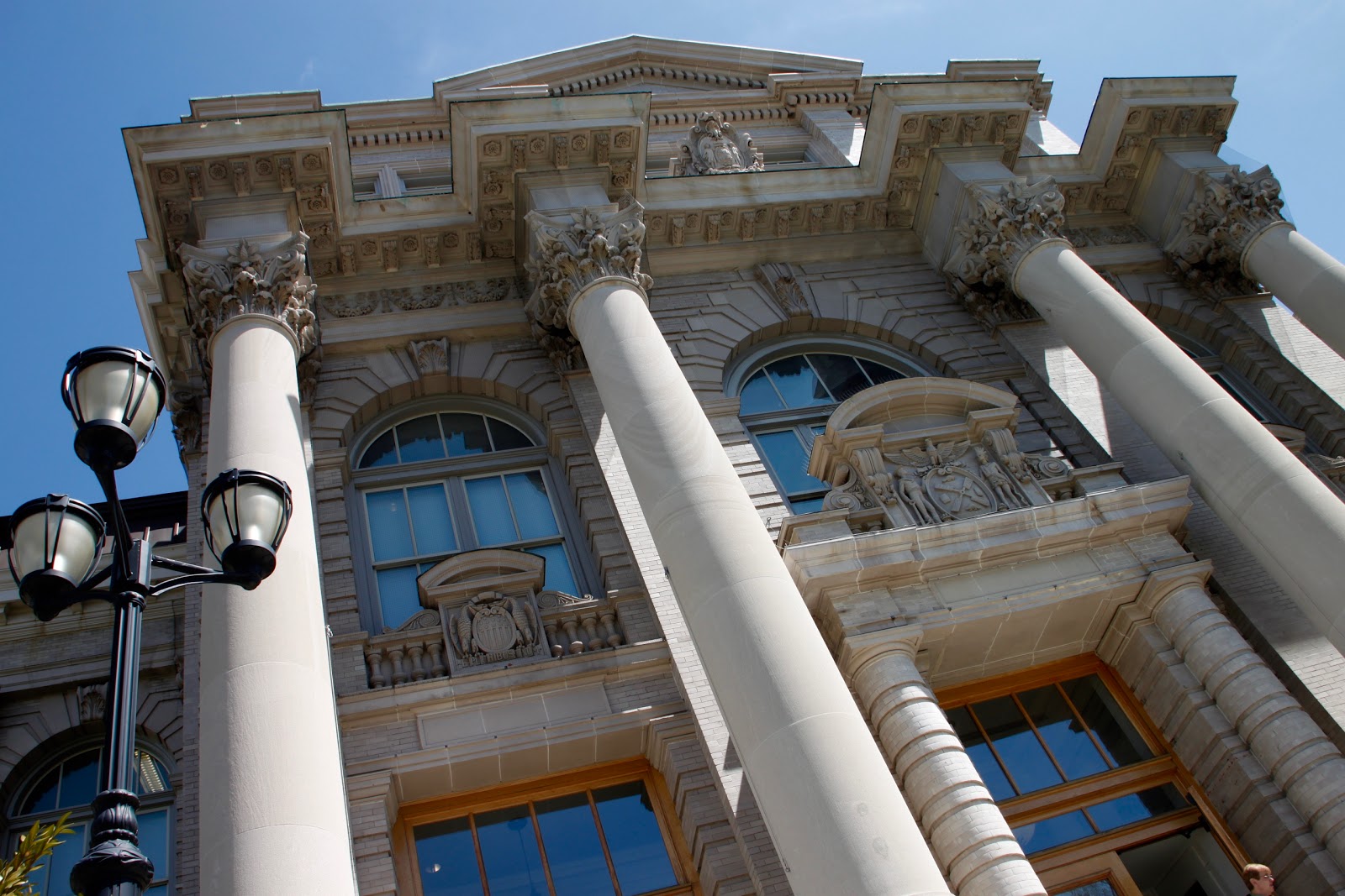 Photo of Luesther T Mertz Library in Bronx City, New York, United States - 2 Picture of Point of interest, Establishment, Library