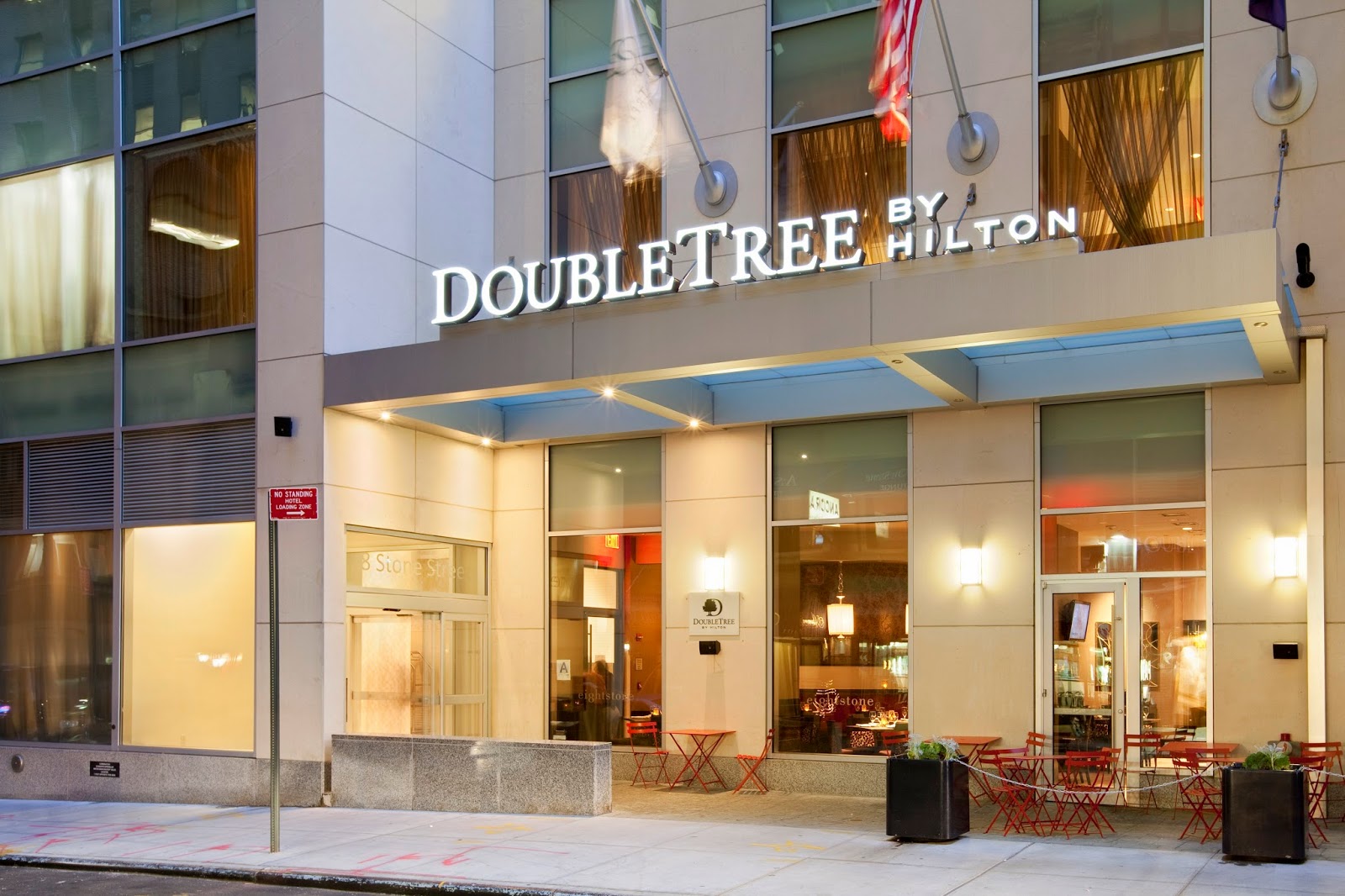 Photo of DoubleTree by Hilton New York City Financial District in New York City, New York, United States - 2 Picture of Point of interest, Establishment, Lodging