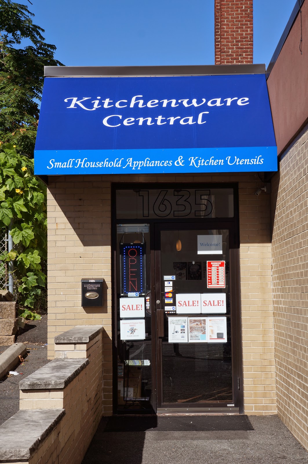 Photo of Kitchenware Central in Fort Lee City, New Jersey, United States - 1 Picture of Point of interest, Establishment, Store, Home goods store, Furniture store