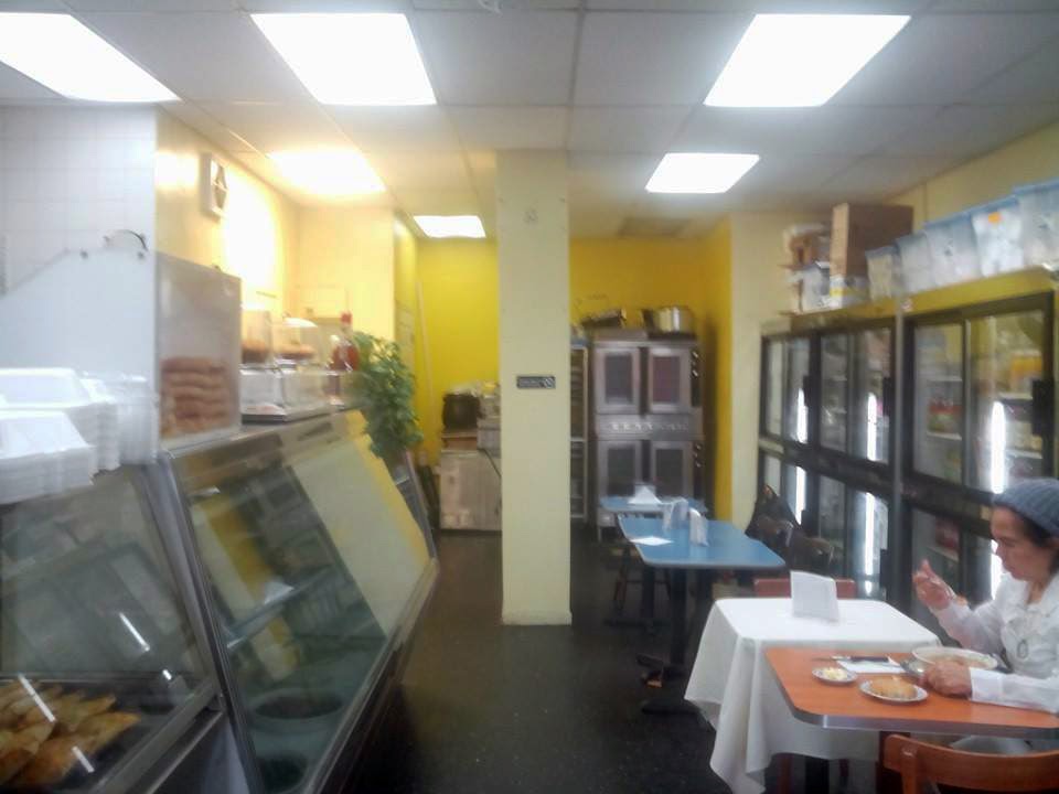 Photo of New York Deli Café y Restaurant in Union City, New Jersey, United States - 2 Picture of Restaurant, Food, Point of interest, Establishment, Cafe
