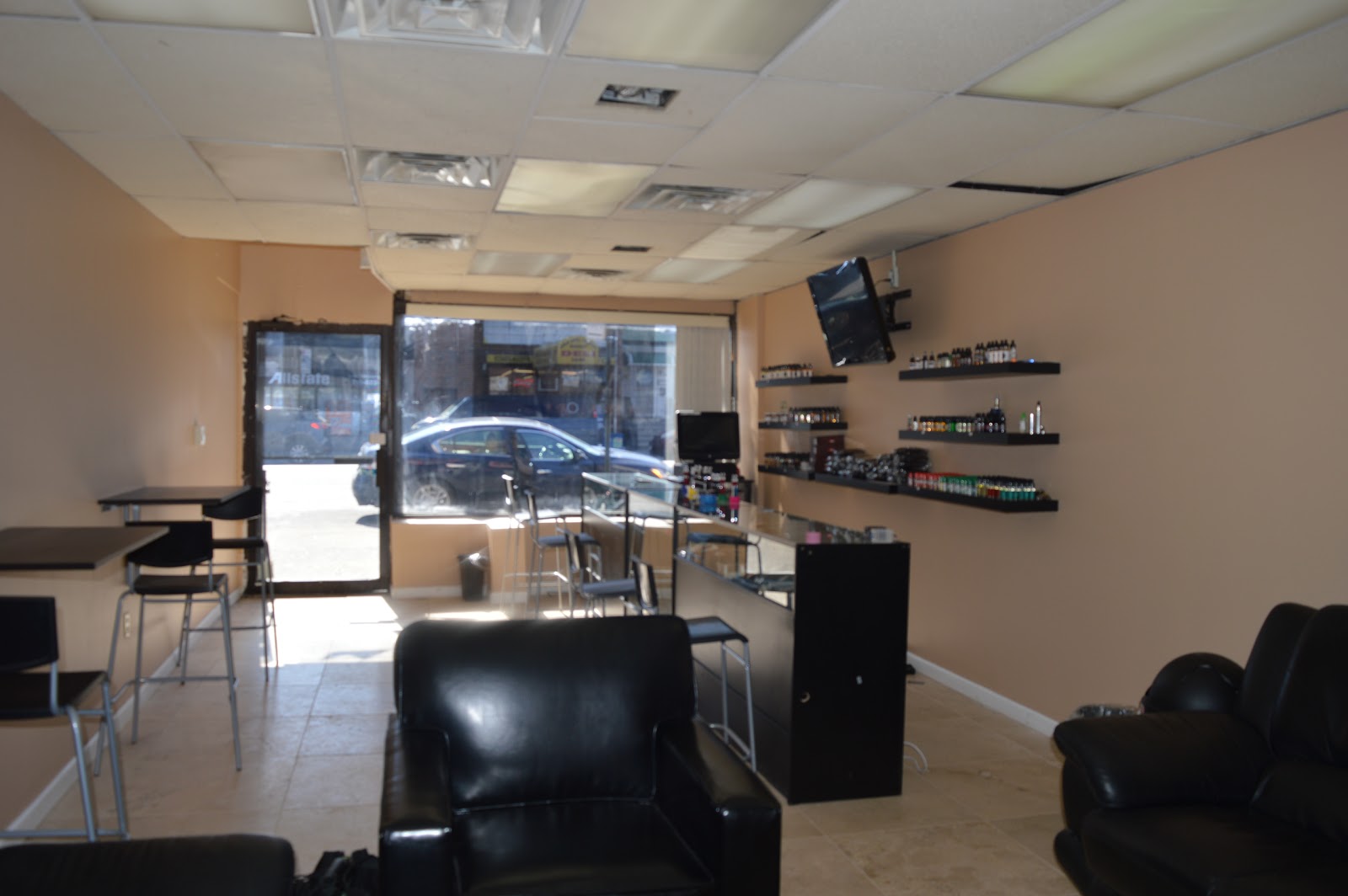 Photo of Urban Vape in Bronx City, New York, United States - 8 Picture of Point of interest, Establishment, Store