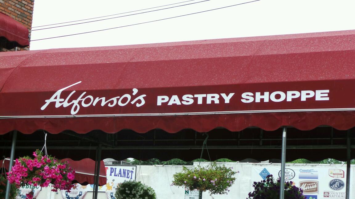 Photo of Alfonso Pastry Shoppe in Richmond City, New York, United States - 3 Picture of Food, Point of interest, Establishment, Store, Bakery