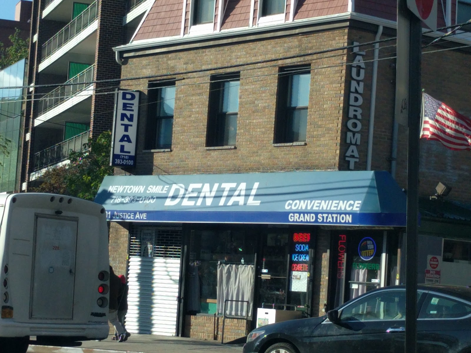 Photo of Newtown Smile Dental in Queens City, New York, United States - 1 Picture of Point of interest, Establishment, Health, Dentist