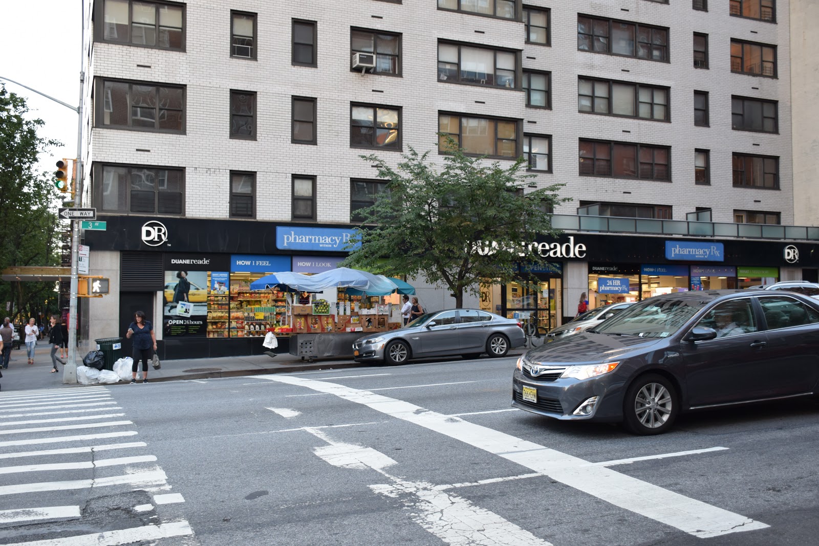 Photo of Duane Reade in New York City, New York, United States - 1 Picture of Food, Point of interest, Establishment, Store, Health, Convenience store, Home goods store, Clothing store, Electronics store