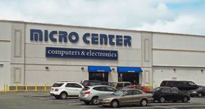 Photo of Micro Center in Westbury City, New York, United States - 3 Picture of Point of interest, Establishment, Store, Electronics store