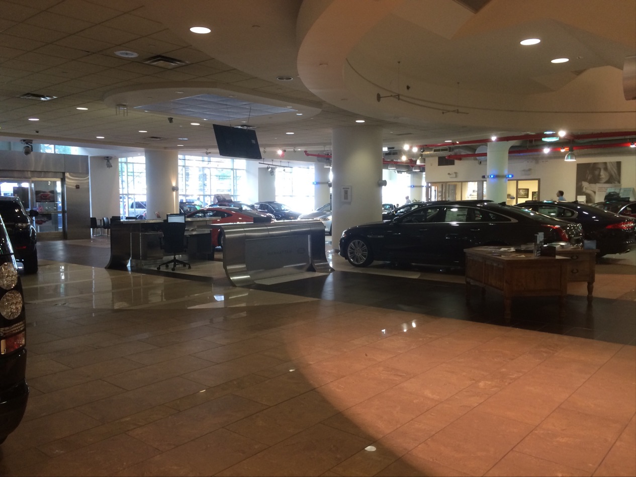 Photo of Jaguar Land Rover Manhattan in New York City, New York, United States - 3 Picture of Point of interest, Establishment, Car dealer, Store, Car repair