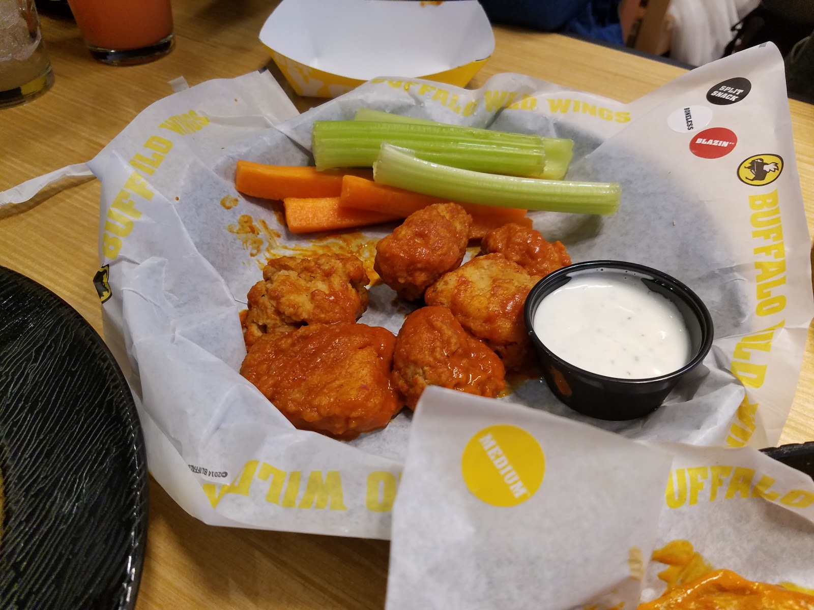 Photo of Buffalo Wild Wings in Oceanside City, New York, United States - 4 Picture of Restaurant, Food, Point of interest, Establishment, Meal takeaway, Bar