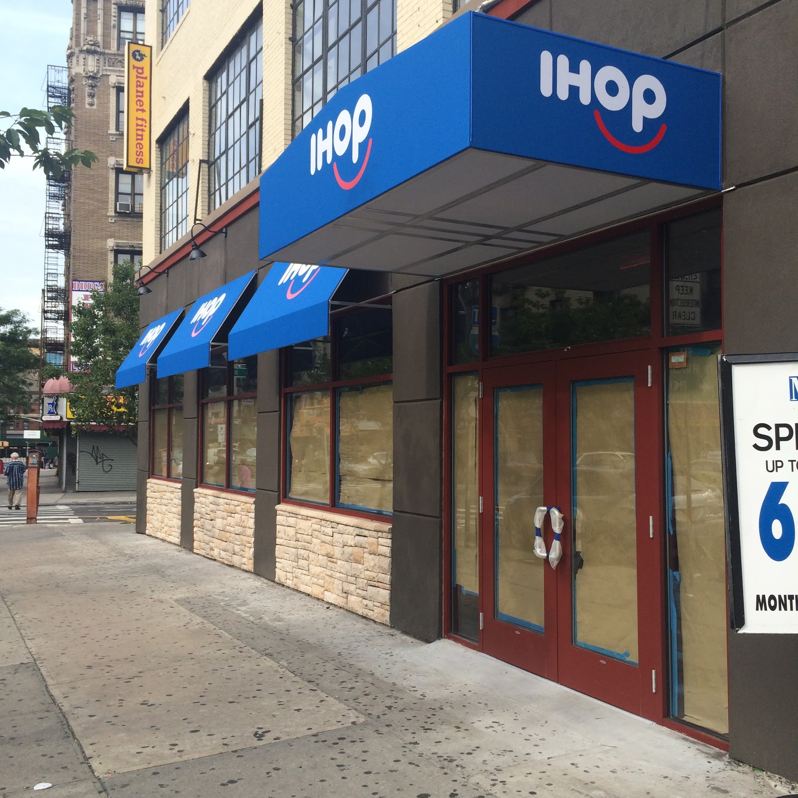 Photo of IHOP in New York City, New York, United States - 4 Picture of Restaurant, Food, Point of interest, Establishment