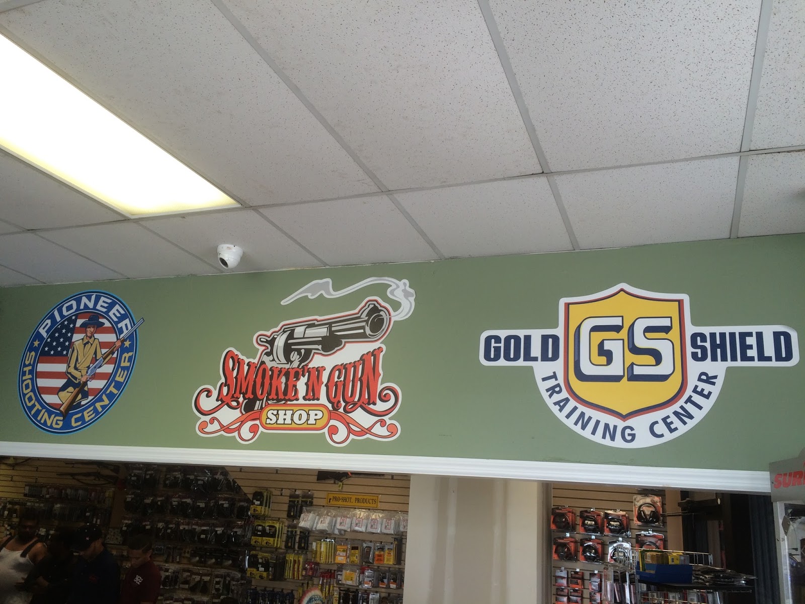 Photo of R T Smoke & Gun Shop in Mount Vernon City, New York, United States - 2 Picture of Point of interest, Establishment, Store