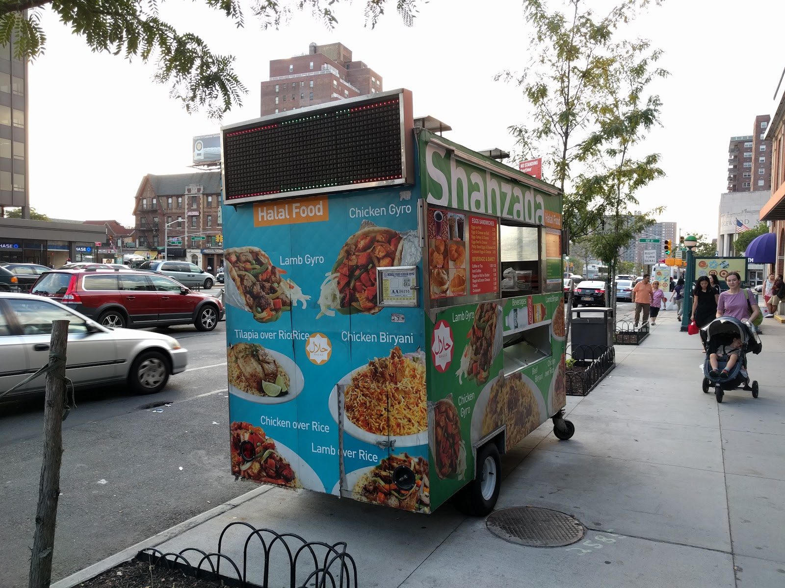 Photo of Shahzada halal food cart in Queens City, New York, United States - 1 Picture of Restaurant, Food, Point of interest, Establishment