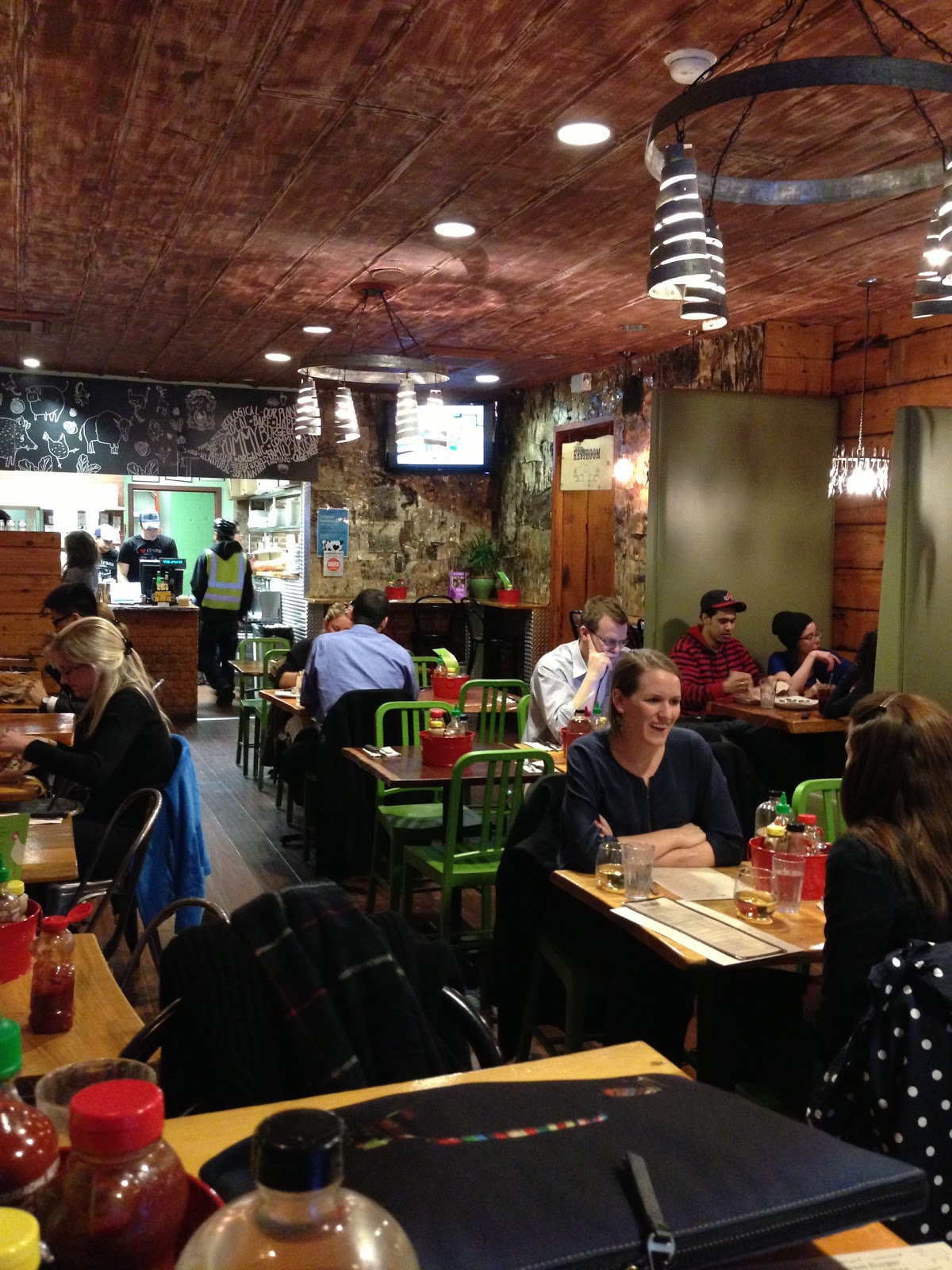 Photo of Bareburger in New York City, New York, United States - 1 Picture of Restaurant, Food, Point of interest, Establishment