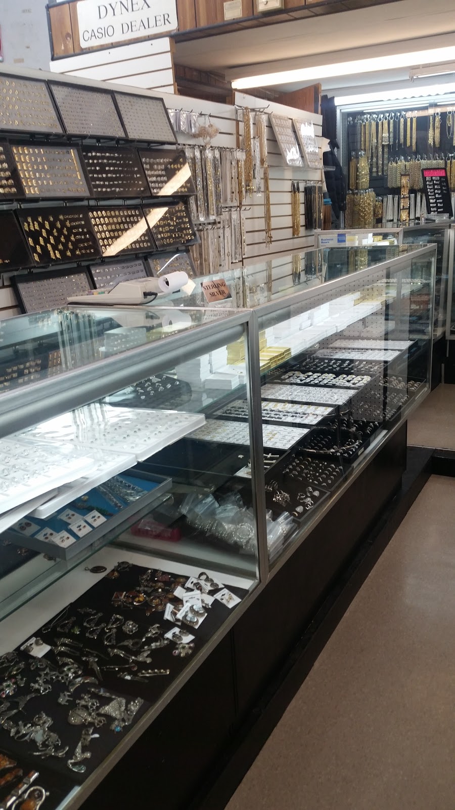 Photo of Jollies Jewelry & hookah in New York City, New York, United States - 4 Picture of Point of interest, Establishment, Store, Jewelry store