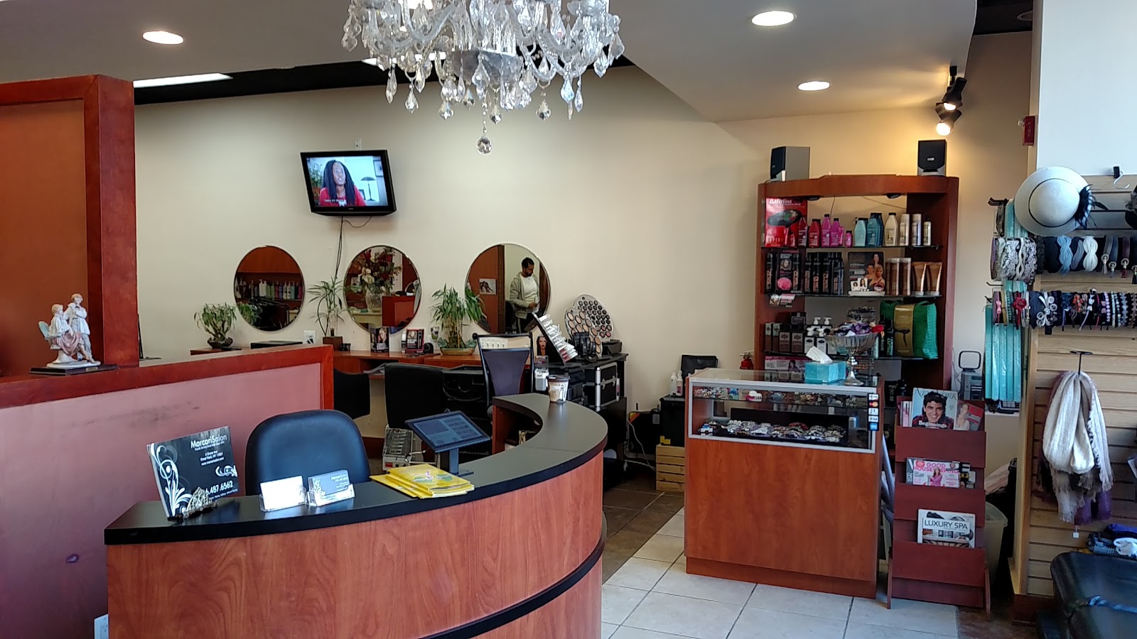 Photo of Marcari Salon in Great Neck City, New York, United States - 1 Picture of Point of interest, Establishment, Beauty salon