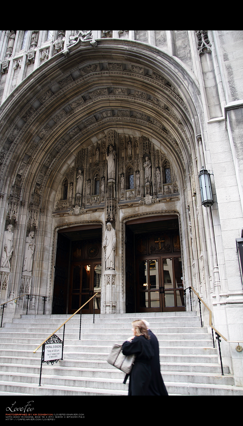 Photo of Saint Thomas Church Fifth Avenue in New York City, New York, United States - 7 Picture of Point of interest, Establishment, Church, Place of worship