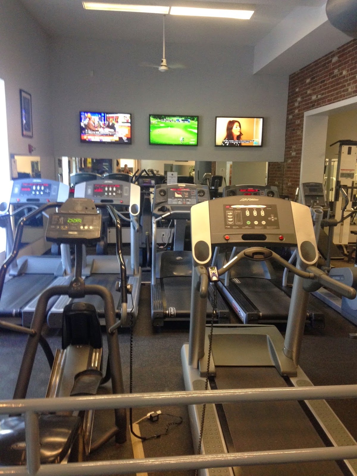 Photo of Elite Fitness in Locust Valley City, New York, United States - 6 Picture of Point of interest, Establishment, Health, Gym