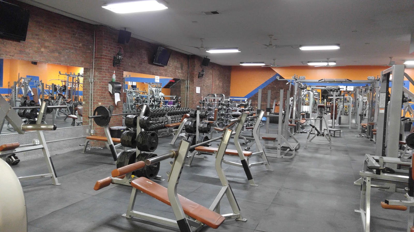 Photo of Kensington fitness gym in Brooklyn City, New York, United States - 5 Picture of Point of interest, Establishment, Health, Gym