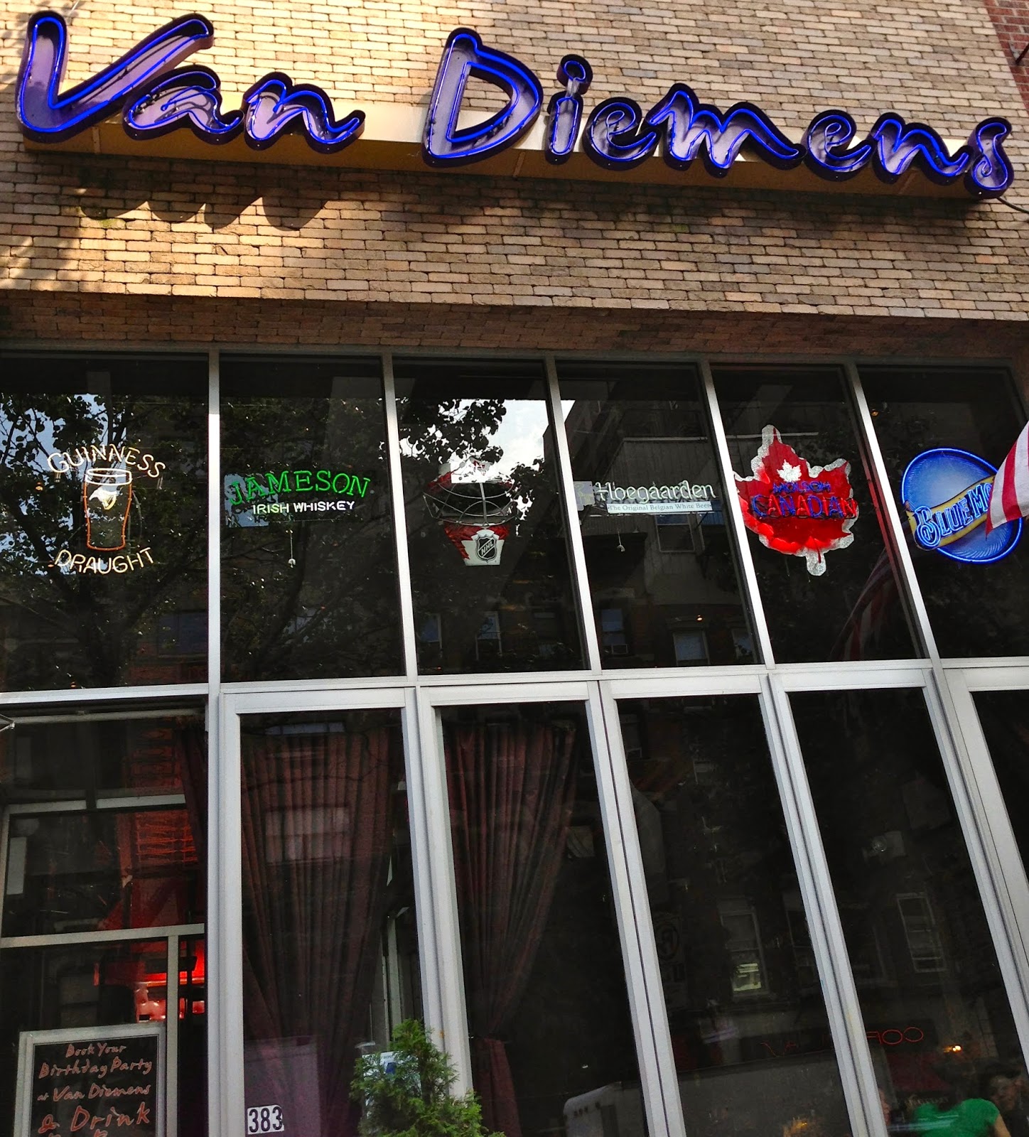 Photo of Van Diemens in New York City, New York, United States - 7 Picture of Restaurant, Food, Point of interest, Establishment, Bar