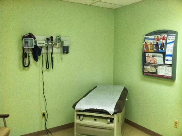 Photo of MD Care Urgent Care Center in Elizabeth City, New Jersey, United States - 5 Picture of Point of interest, Establishment, Health, Hospital, Doctor