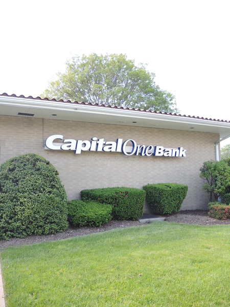 Photo of Capital One Bank in Franklin Square City, New York, United States - 1 Picture of Point of interest, Establishment, Finance, Atm, Bank