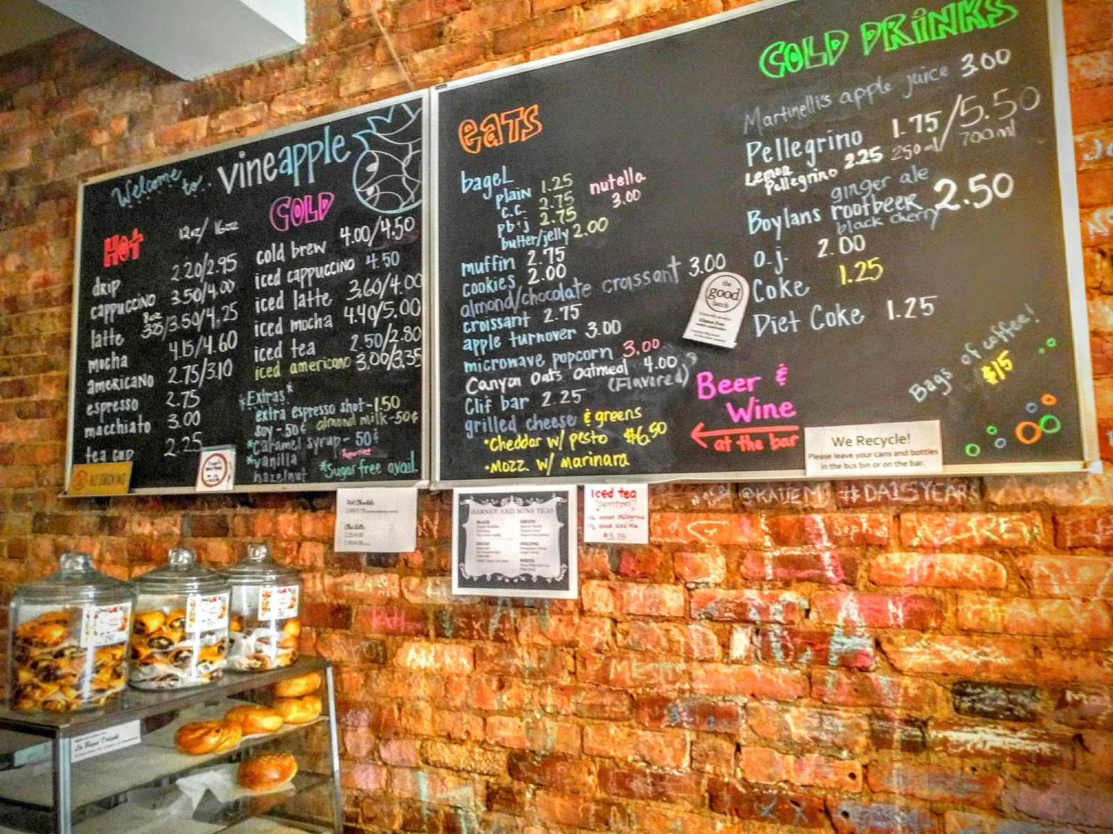 Photo of Vineapple Cafe in Kings County City, New York, United States - 3 Picture of Food, Point of interest, Establishment, Cafe