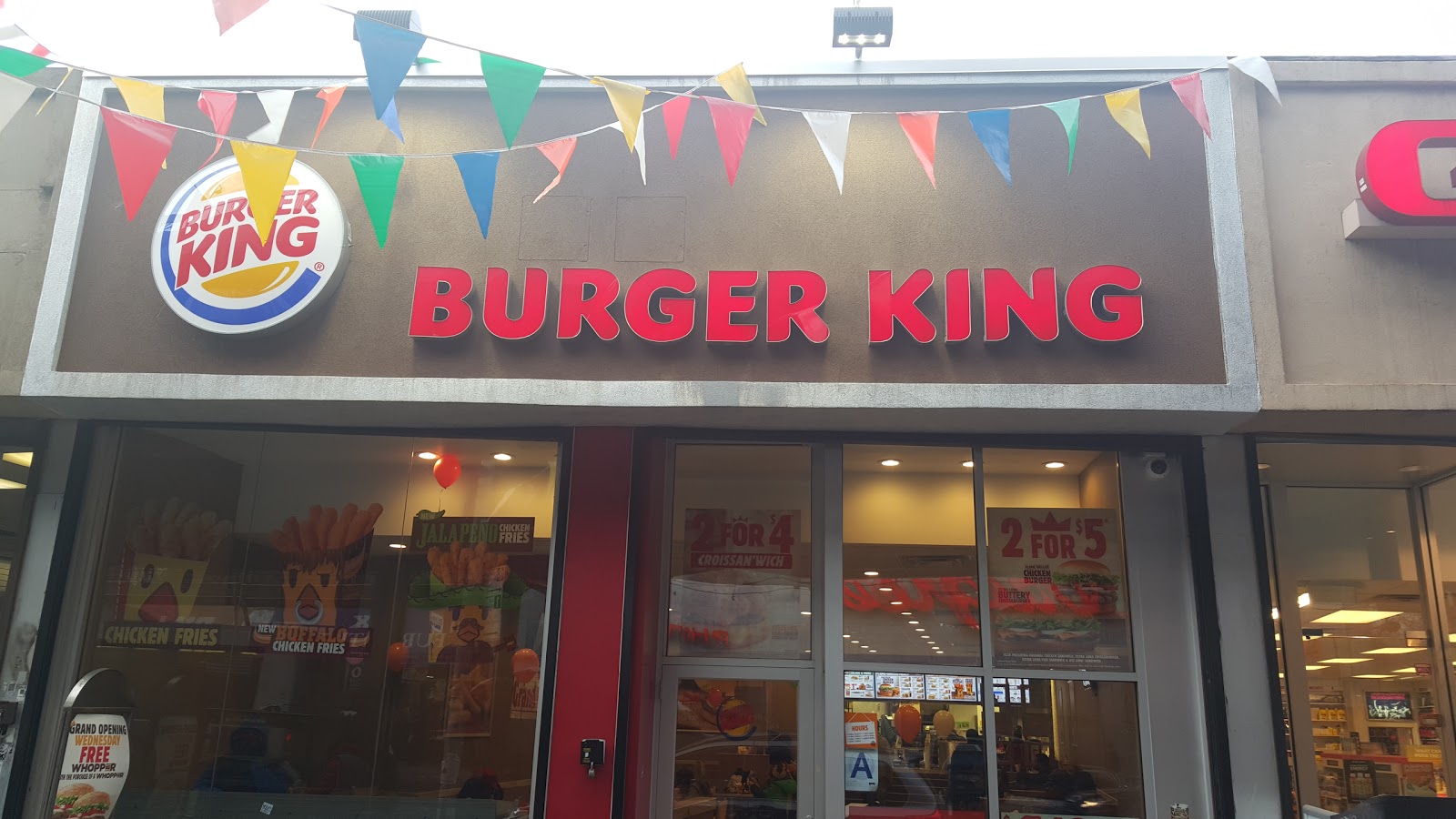 Photo of Burger King in Bronx City, New York, United States - 2 Picture of Restaurant, Food, Point of interest, Establishment