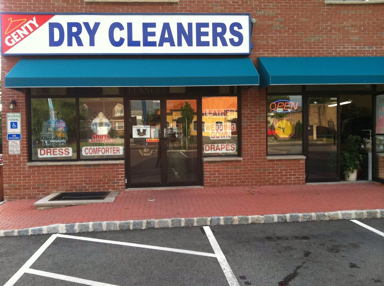 Photo of Genty's Cleaners in Wallington City, New Jersey, United States - 6 Picture of Point of interest, Establishment, Laundry