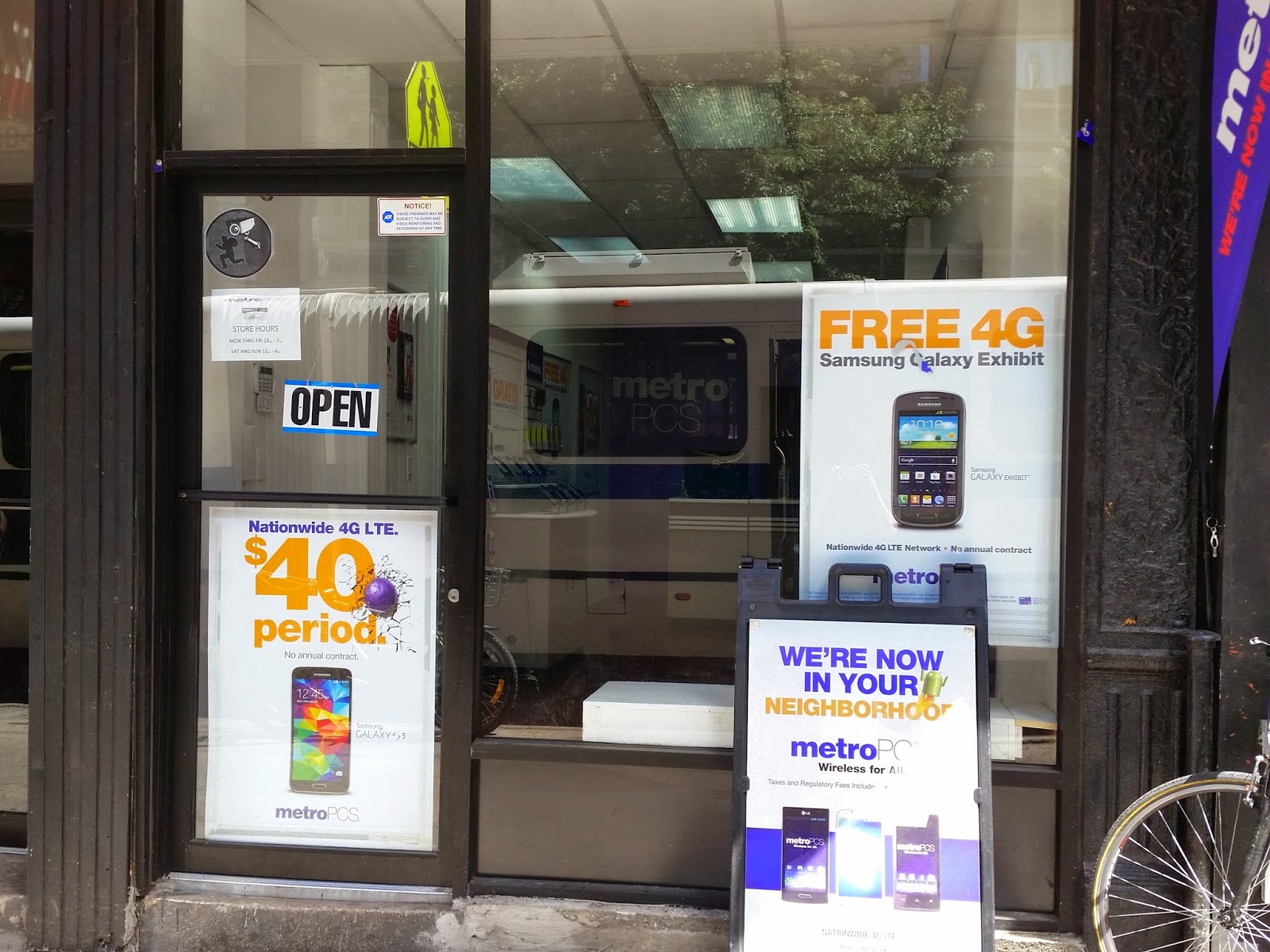 Photo of MetroPCS Authorized Dealer in New York City, New York, United States - 5 Picture of Point of interest, Establishment, Store